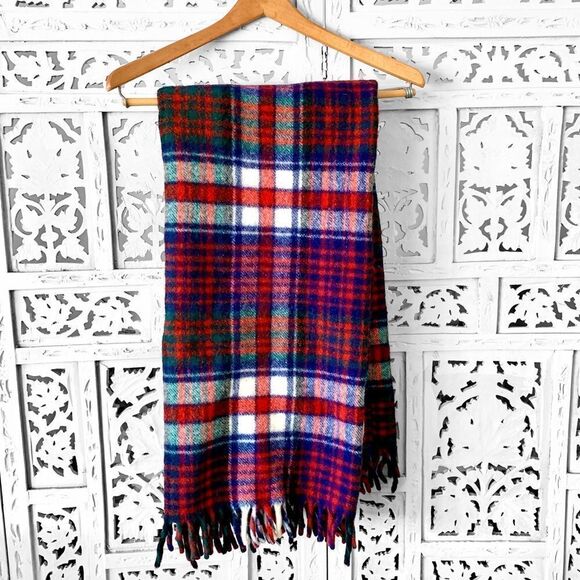 Curvon Imperial Wool Plaid Throw Blanket - Picture 1 of 6